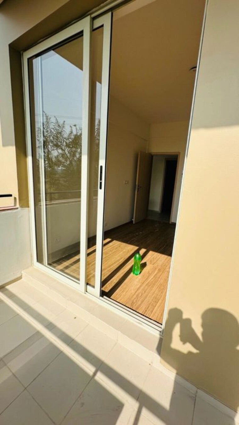 Balcony, sector 22 2 Bedroom 1250 Sq.Ft. Builder Floor In Sector 22 Gurgaon 10622509