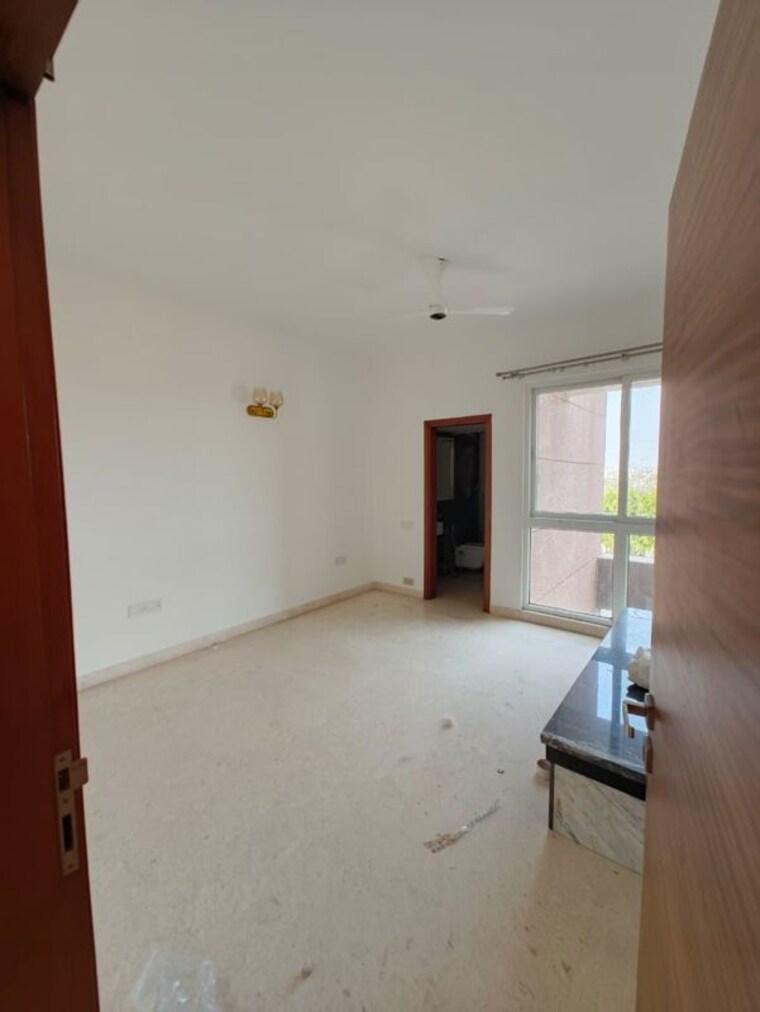 Room, rmz-latitude 4 Bedroom 4000 Sq.Ft. Apartment In Hebbal Bangalore 10622522