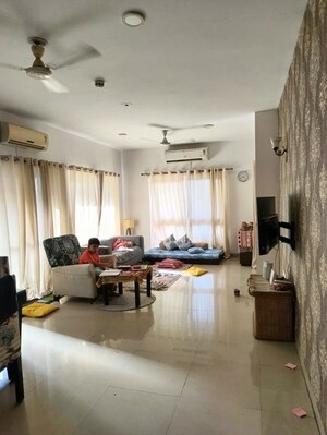 2.5 BHK Apartment For Rent in Unitech Uniworld Gardens 2, Sector 47