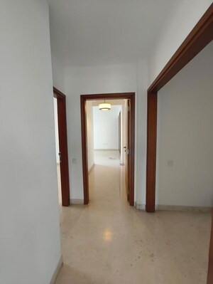 Room in 4 BHK Apartment at Brigade Caladium, Hebbal – for Rent