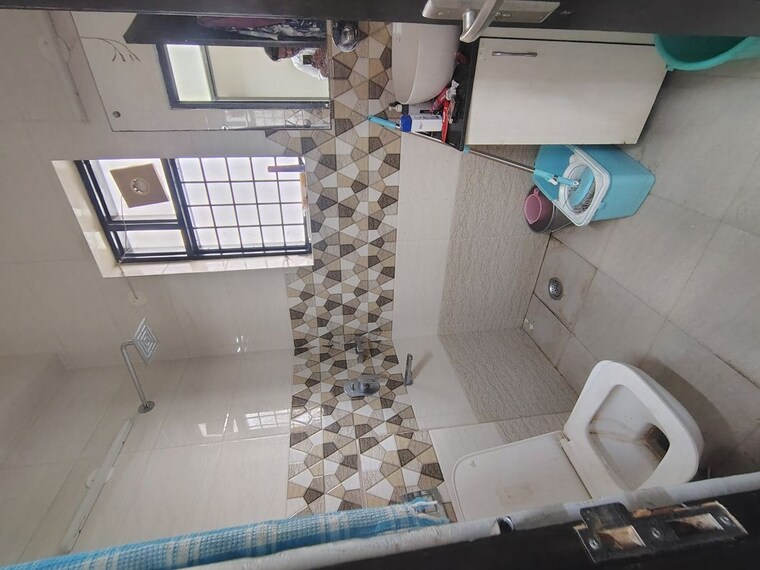 Bathroom, palam vihar 2 Bedroom 1296 Sq.Ft. Builder Floor In Palam Vihar Gurgaon 10622543