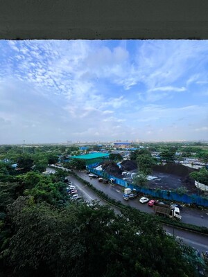 2 BHK Apartment – Garden View at Lodha Amara, Kolshet Road - for Sale
