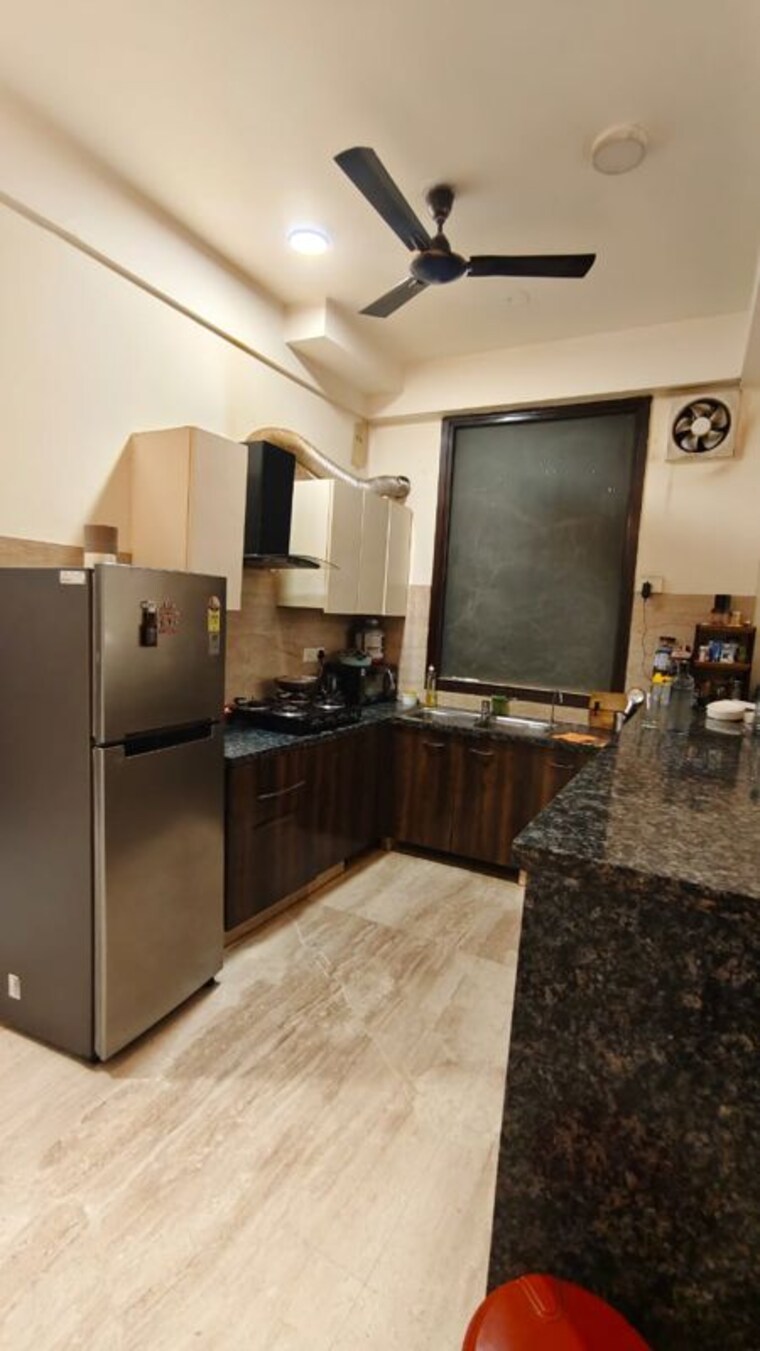 Kitchen, unitech-the-residences-sector-33 2.5 Bedroom 1250 Sq.Ft. Apartment In Sector 33 Gurgaon 10622561