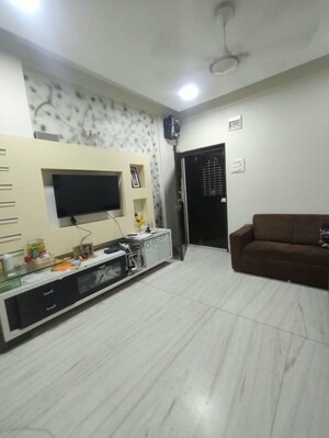 1 BHK Apartment For Rent in Gods Gift Apartment 2, Lower Parel