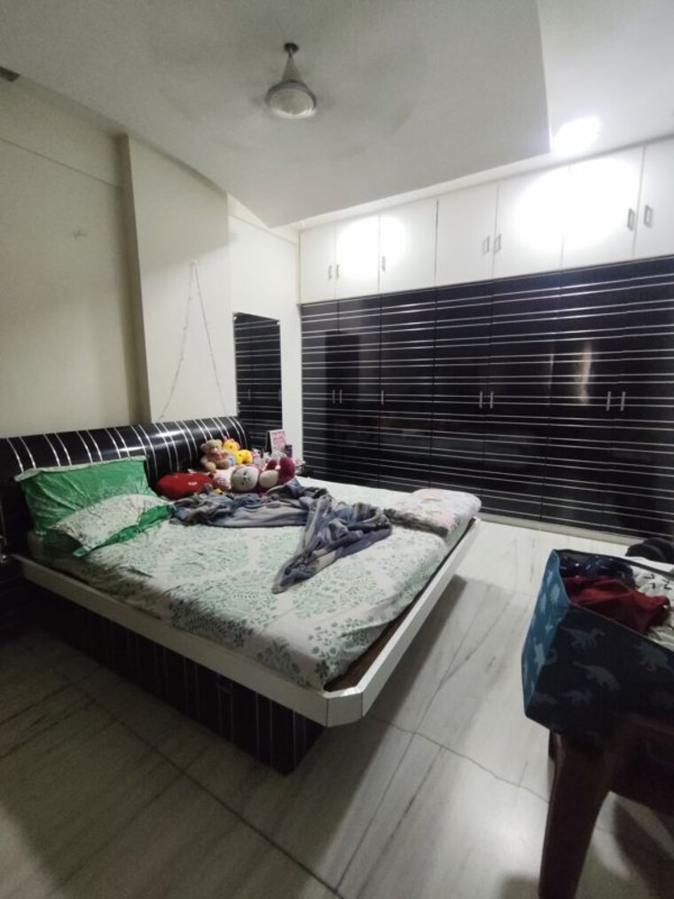 Bedroom, gods-gift-apartment-2 1 Bedroom 450 Sq.Ft. Apartment In Lower Parel Mumbai 10622564