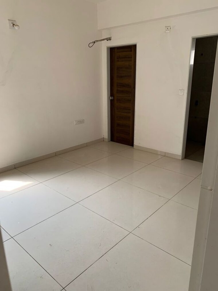 Bedroom, eshanti-elegance 4 Bedroom 1650 Sq.Ft. Apartment In Vasna Bhayli Road Vadodara 10622571