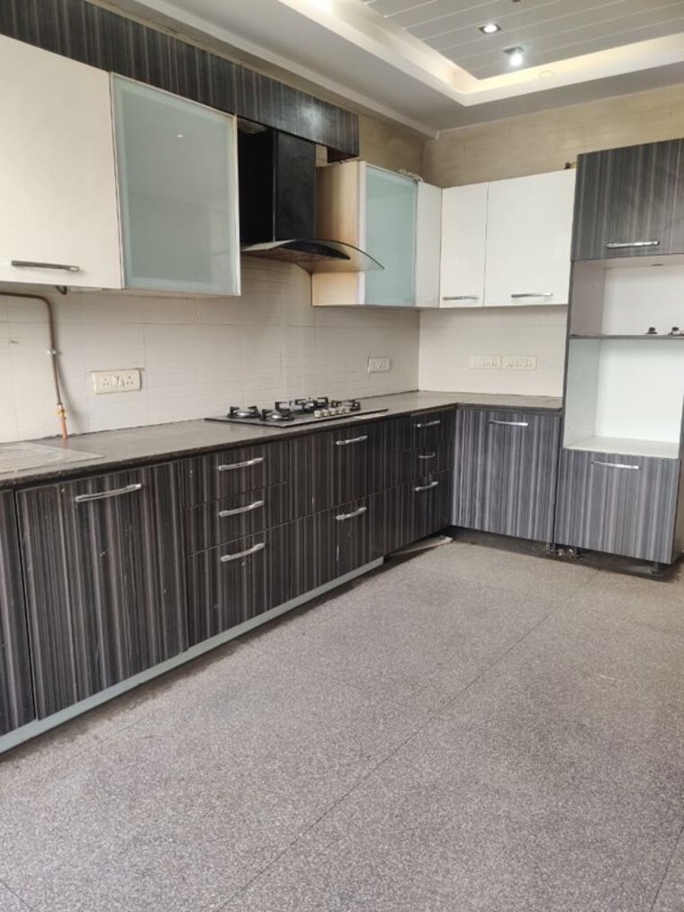 Kitchen, greater kailash i 3 Bedroom 208 Sq.Yd. Builder Floor In Greater Kailash I Delhi 10622594
