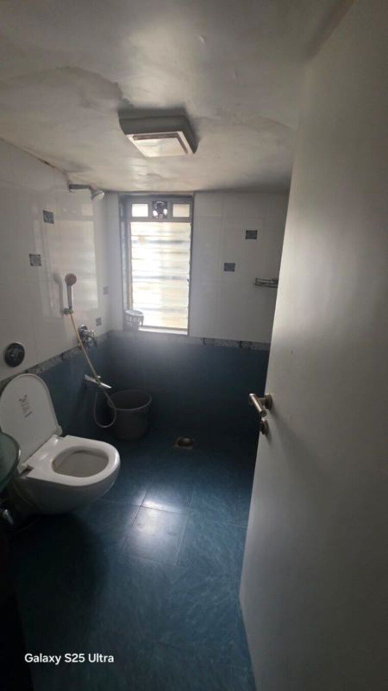 Team Area, regal-apartment 2 Bedroom 1000 Sq.Ft. Apartment In Santacruz West Mumbai 10622639