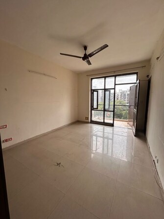 3 BHK 1611 Sq.Ft. Apartment in Omaxe Heights