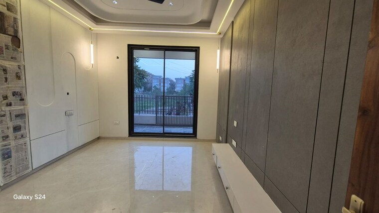 undefined, sector 125 6+ Bedroom 265 Sq.Yd. Independent House In Sector 125 Mohali 10622647