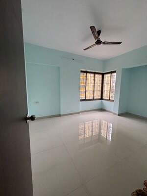 2.5 BHK Apartment For Rent in Runwal Garden City, Balkum Pada