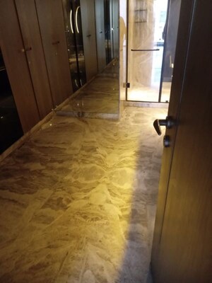 Bathroom in 4 BHK Builder Floor at Dlf Phase I – for Rent
