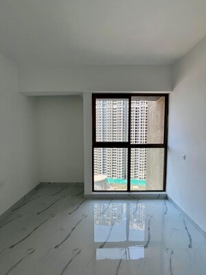 Room in 2 BHK Apartment at Raymond Ten X Habitat, Pokhran Road No Two – for Sale