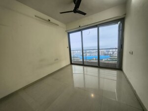 Room in 2.5 BHK Apartment at Adhiraj Gardens, Kharghar – for Rent