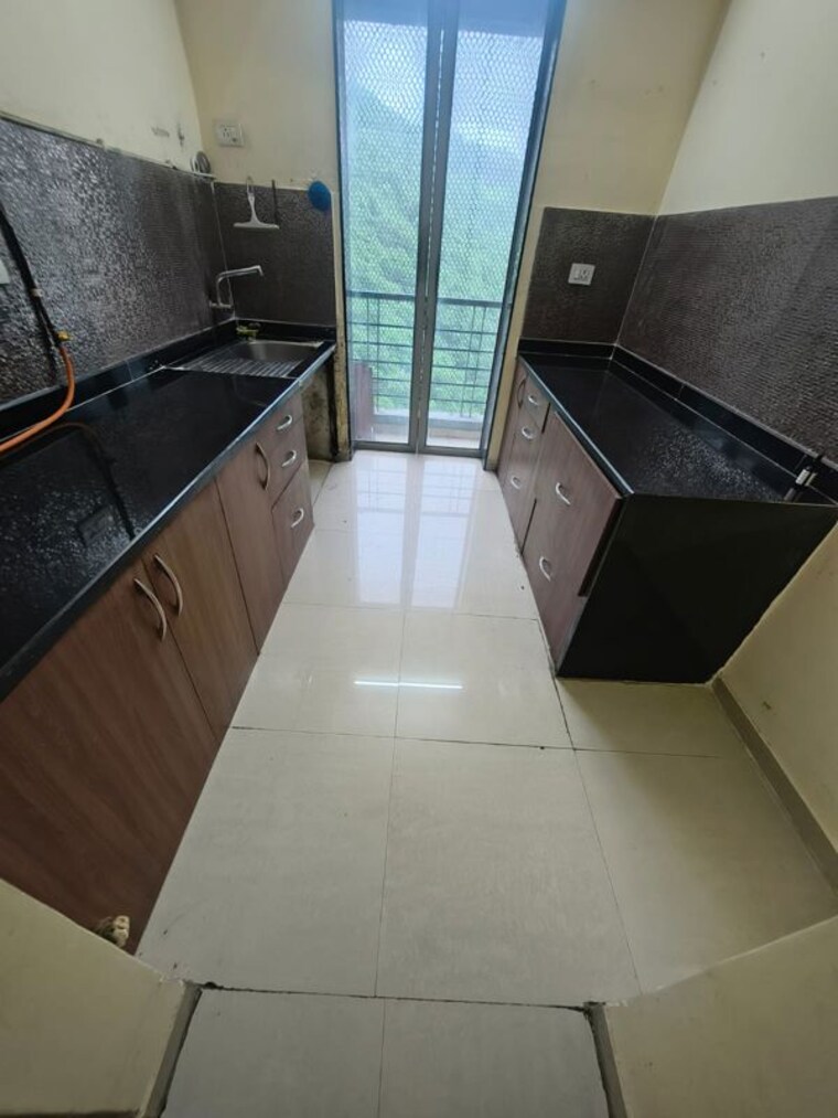 Kitchen, adhiraj-gardens 2.5 Bedroom 1650 Sq.Ft. Apartment In Kharghar Navi Mumbai 10622676