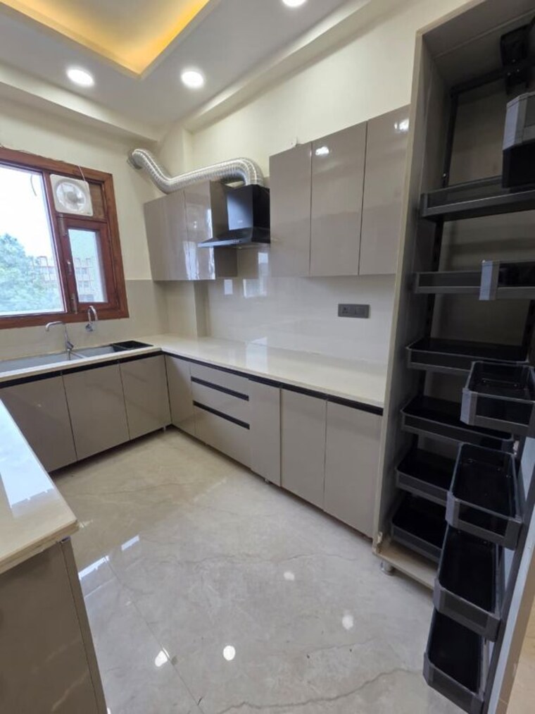Kitchen, bptp-district-faridabad 4 Bedroom 2475 Sq.Ft. Builder Floor In Sector 81 Faridabad 10622701