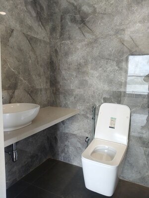 Bathroom in 3 BHK Apartment at Gurukrupa Gyanam, Powai – for Sale