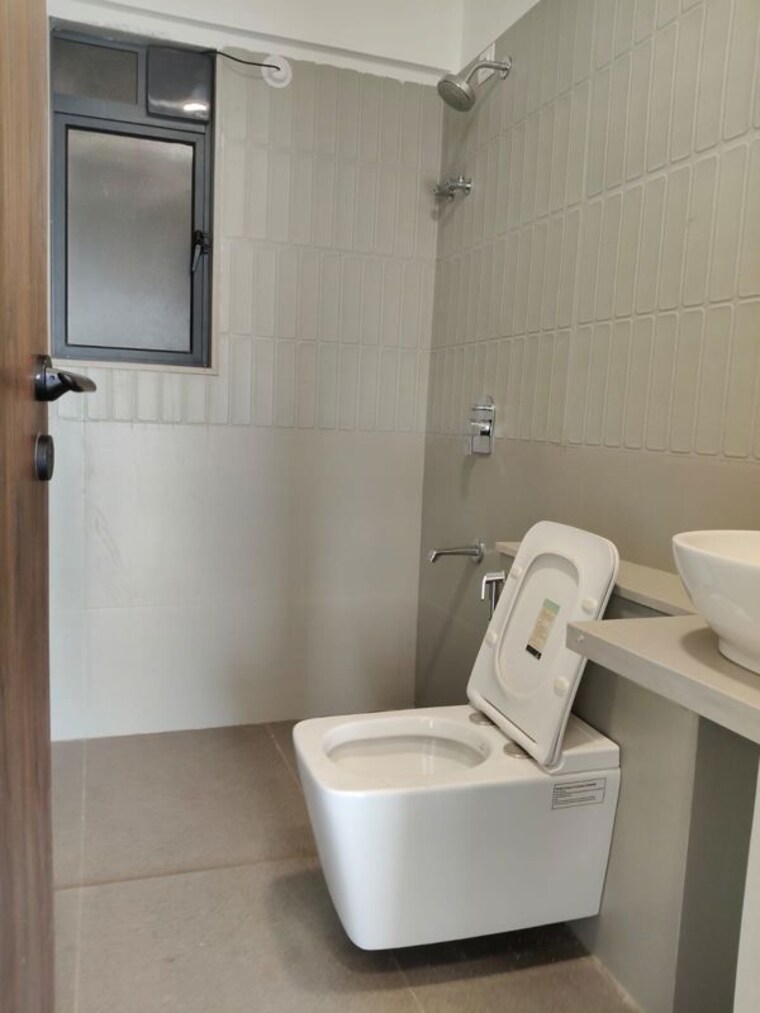 Bathroom, gurukrupa-gyanam 3 Bedroom 1050 Sq.Ft. Apartment In Powai Mumbai 10622696