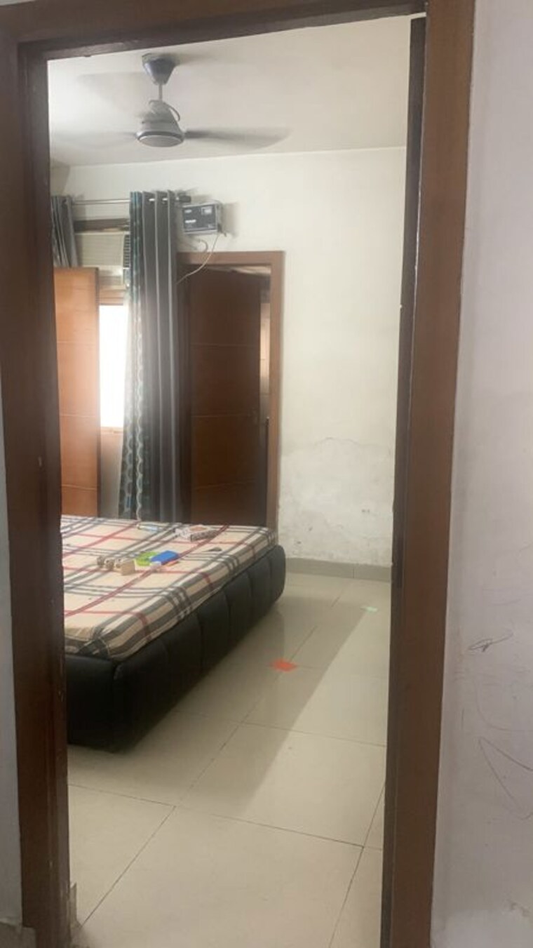 Bedroom, lr-bluemoon-homes 2 Bedroom 1050 Sq.Ft. Apartment In Raj Nagar Extension Ghaziabad 10622686