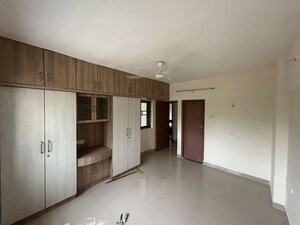 Master Bedroom in 2 BHK Apartment at Raheja Vistas Phase II, Mohammadwadi – for Rent