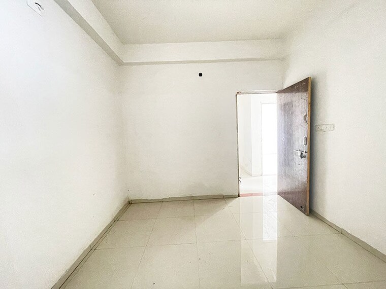 Room, maninagar east 2 Bedroom 127 Sq.Yd. Apartment In Maninagar East Ahmedabad 10622719