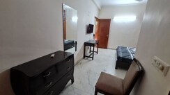 2 BHK + Extra Room Independent House For Rent in DLF Phase II