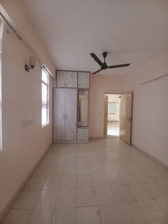 2 BHK + Extra Room Apartment For Rent in Ninex RMG Residency