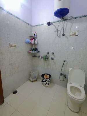 Bathroom in 2 BHK Villa at Jankipuram – for Rent