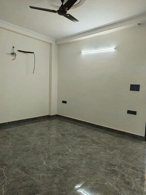 Room in 2 BHK Builder Floor at Malviya Nagar – for Rent