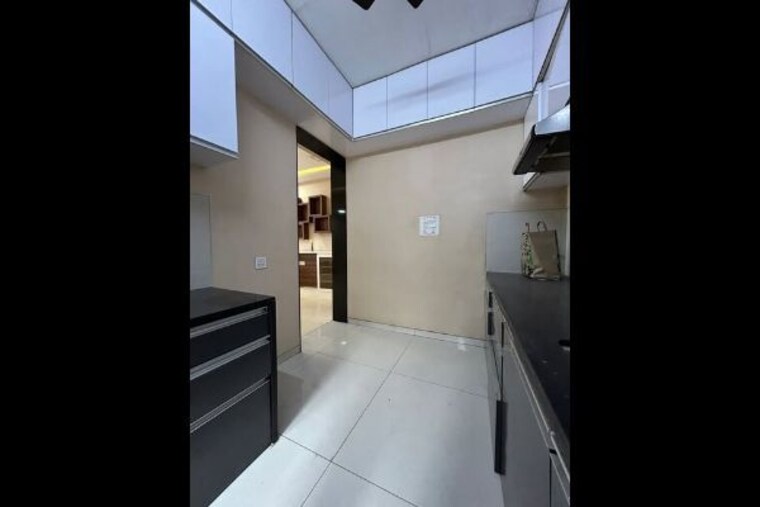 Kitchen, runwal-elegante 2.5 Bedroom 1086 Sq.Ft. Apartment In Andheri West Mumbai 10622630