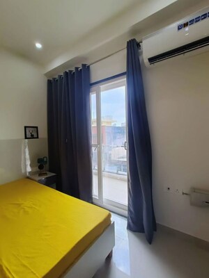 Room in 1 BHK Builder Floor at Sector 45 – for Rent