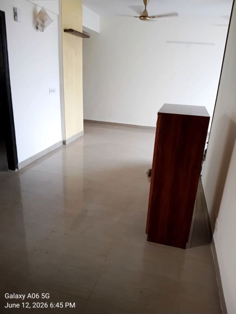 Room, ild-grand 3 Bedroom 1790 Sq.Ft. Apartment In Sector 37c Gurgaon 10622766