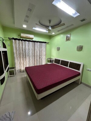 Team Area in 3 BHK Apartment at Tharwani Rosewood Heights, Kharghar Sector 10 – for Rent