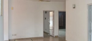 Room in 4 BHK Builder Floor at Ardee City, Sector 52 – for Rent