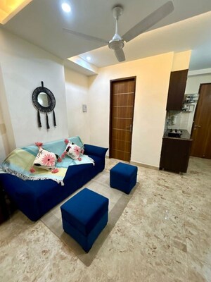 1 BHK Builder Floor For Rent in Sector 52