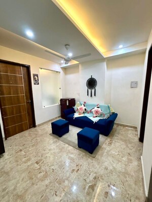 Living Room in 1 BHK Builder Floor at Sector 52 – for Rent