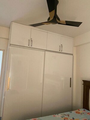Room in 3 BHK Apartment at Aerocity – for Rent