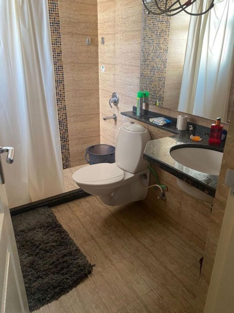 Bathroom, aerocity 3 Bedroom 1830 Sq.Ft. Apartment In Aerocity Mohali 10622837