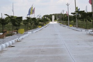  Plot For Sale in Yadagirigutta