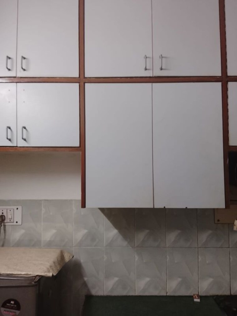 Room, malviya nagar 3 Bedroom 1800 Sq.Ft. Builder Floor In Malviya Nagar Delhi 10622848