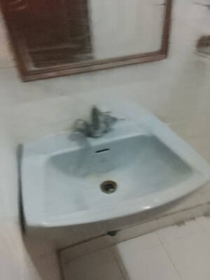 Bathroom in 3 BHK Builder Floor at Malviya Nagar – for Rent