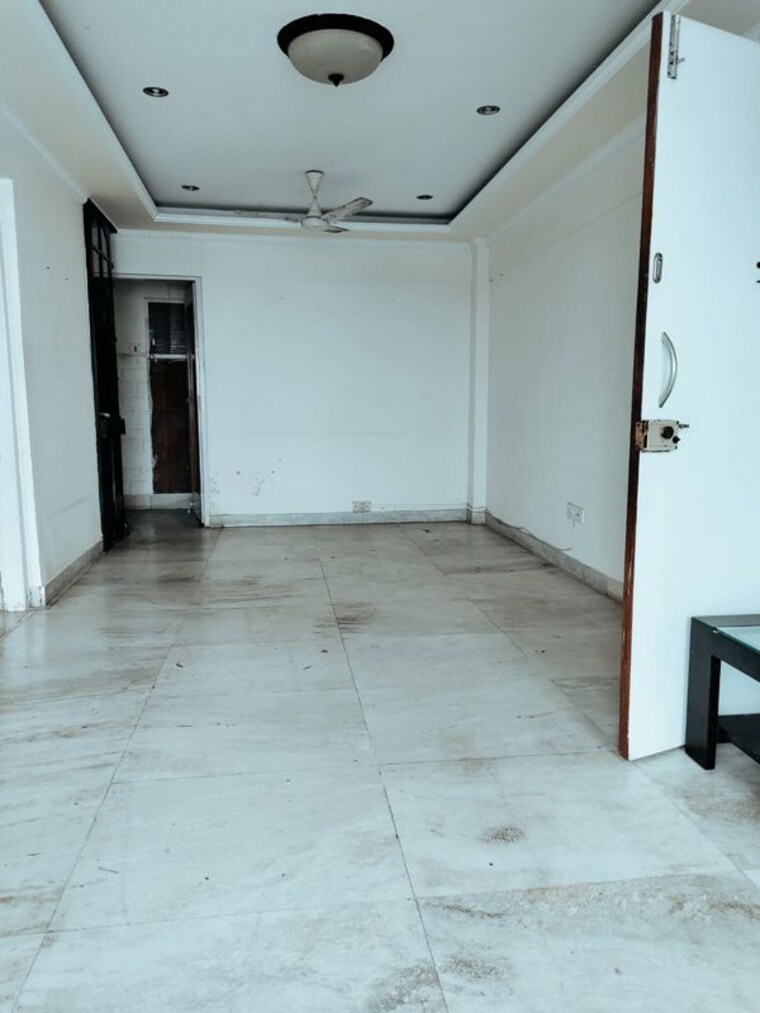 Room, juhu 2 Bedroom 780 Sq.Ft. Apartment In Juhu Mumbai 10622865