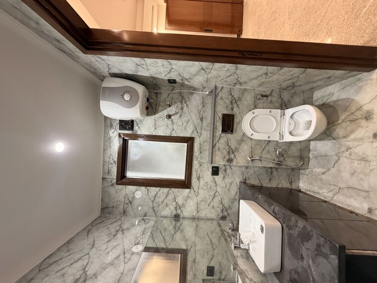 Bathroom, saket 4 Bedroom 1800 Sq.Ft. Builder Floor In Saket Delhi 10622873