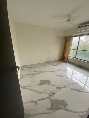 Room in 2 BHK Apartment at Bandra West – for Sale