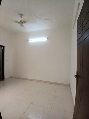 3 BHK Builder Floor For Rent in Sector 30