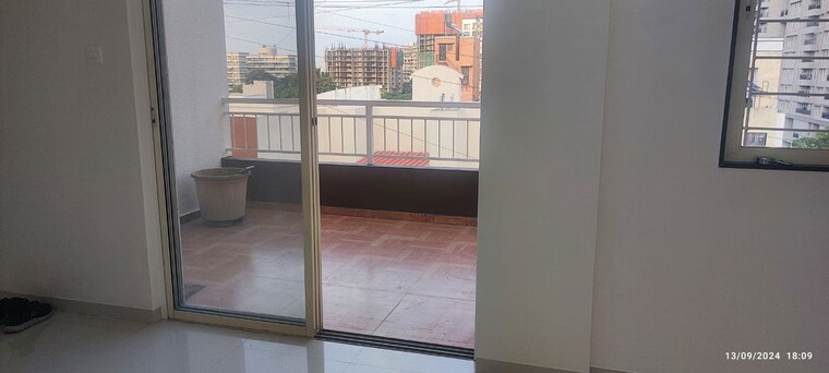 Balcony, trimurti-orean 2 Bedroom 950 Sq.Ft. Apartment In Baner Pune 10622943