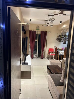 Team Area in 3 BHK Apartment at Gaur City 7th Avenue, Sector 4 Greater Noida – for Sale