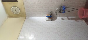 Furnished Amenities in 2 BHK Builder Floor at Malviya Nagar – for Sale