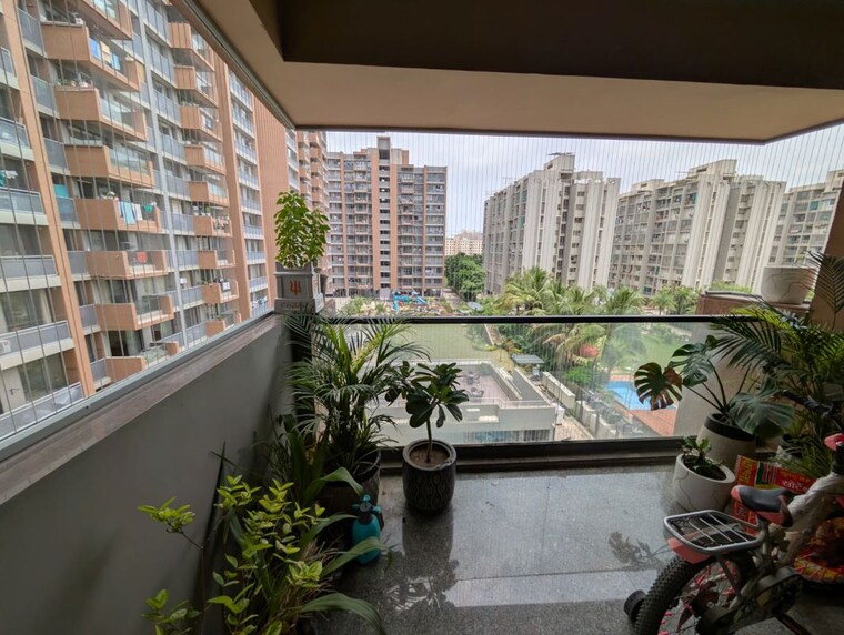 Balcony, avirat-silver-harmony 4 Bedroom 3500 Sq.Ft. Apartment In Gota Ahmedabad 10622910