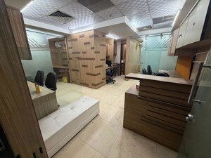  Office Space For Rent in Netaji Subhash Place